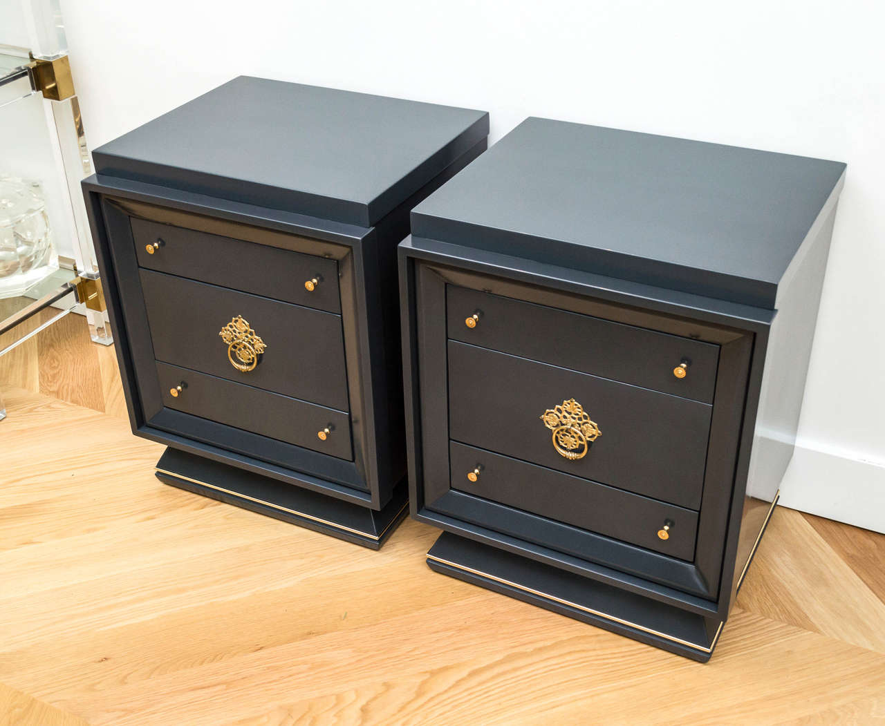 Lacquered Pair of Nightstands at 1stdibs
